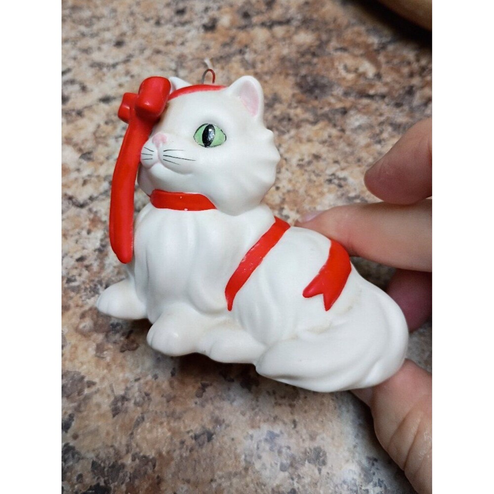 VTG Ebeling & Reuss Ceramic Christmas Cat Ornament 1985 Winking Red Ribbon